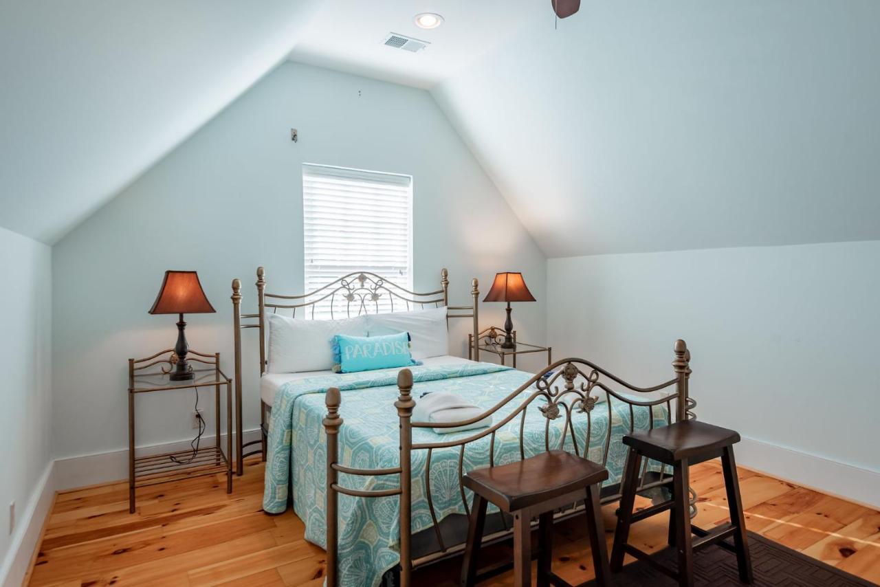 114 W Huron - Sand Castle - Saltwater Pool - Heated Upon Request Folly Beach Exterior photo