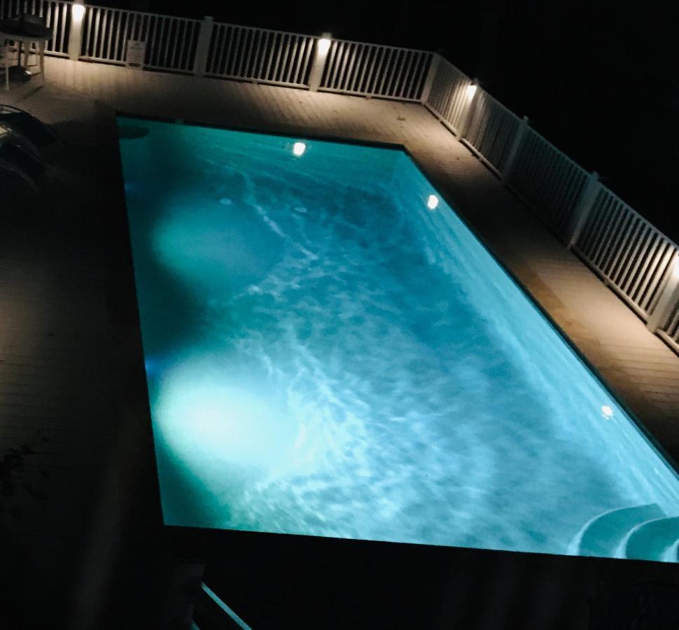 114 W Huron - Sand Castle - Saltwater Pool - Heated Upon Request Folly Beach Exterior photo